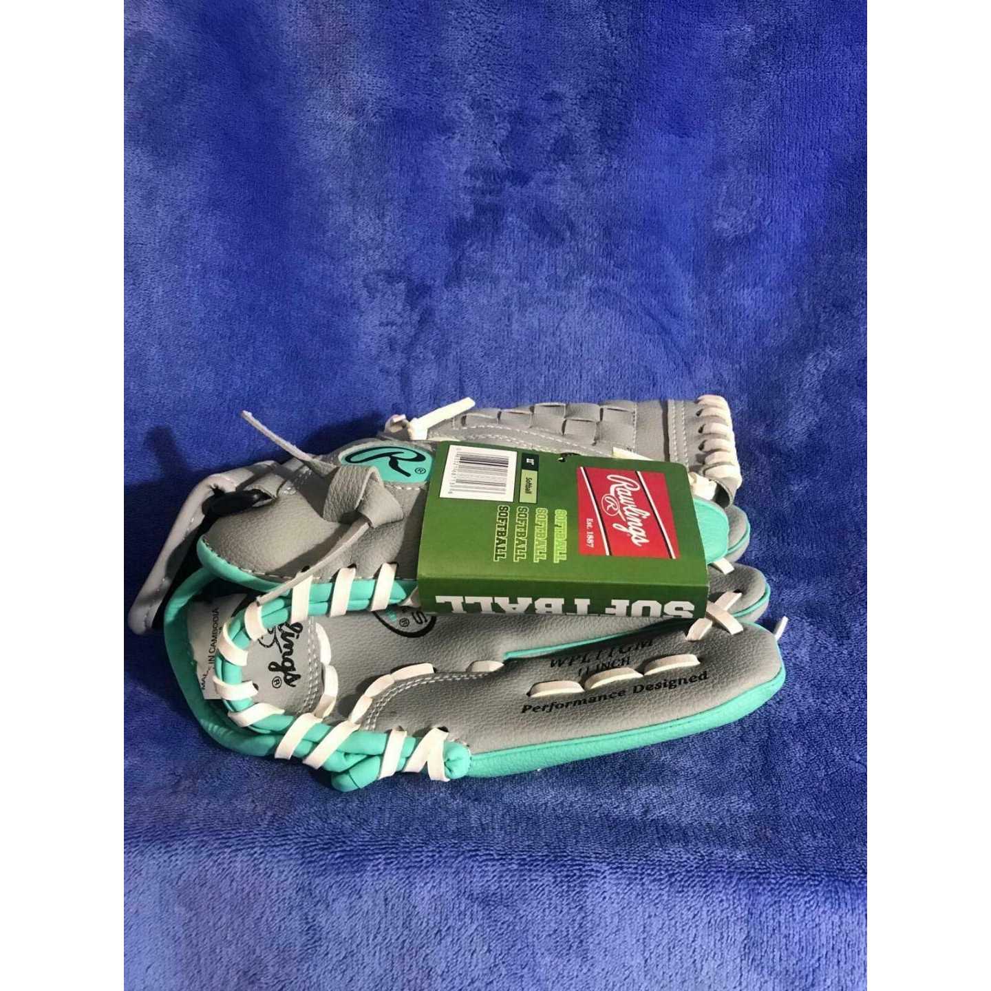 Rawlings Players Series Youth Fastpitch Softball Glove 11 inch - Image 4