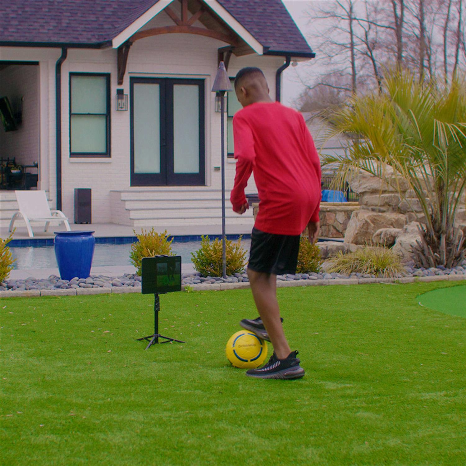 Dribbleup Smart Soccer Ball - Image 4