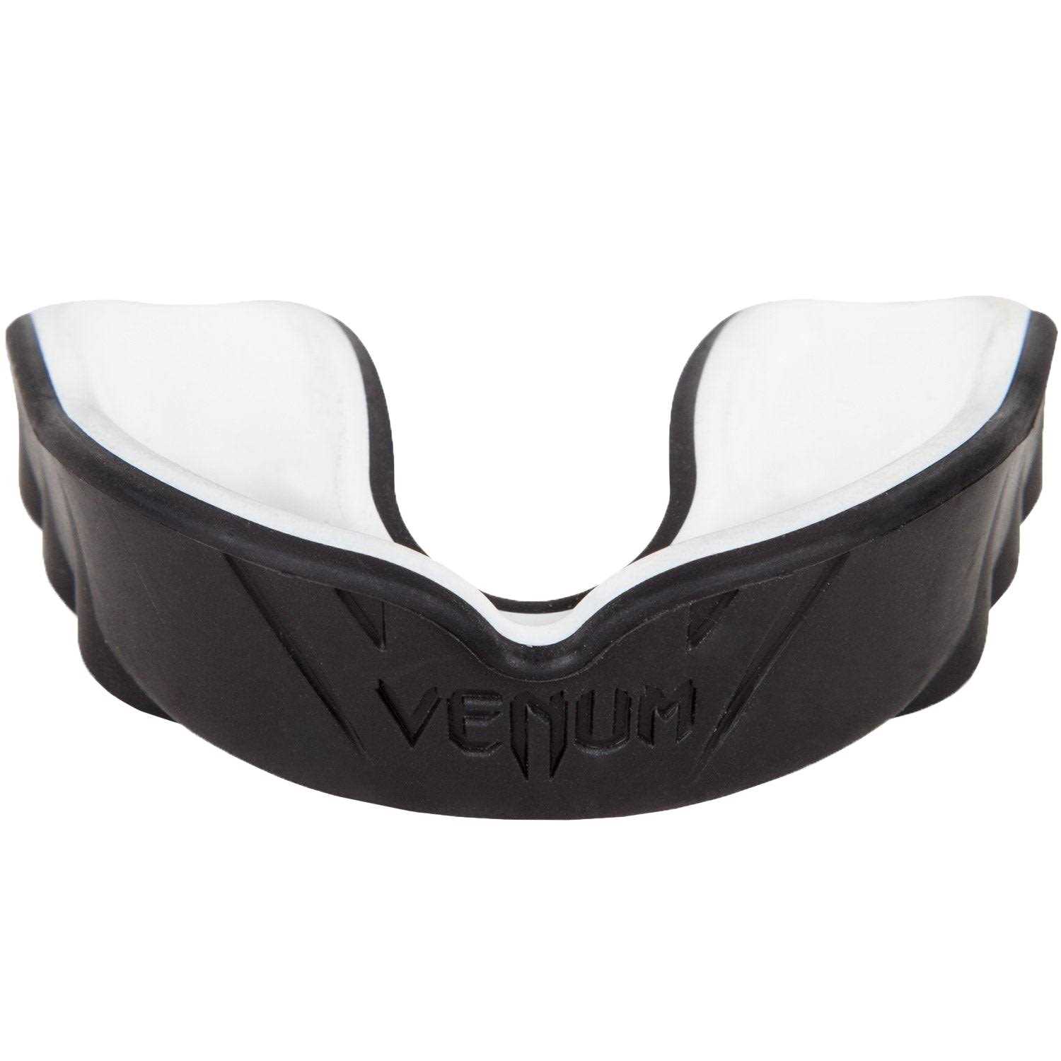 Venum Challenger Mouthguard - Image 5