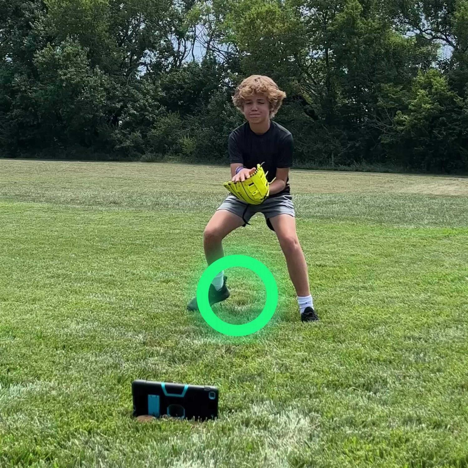 Dribbleup Smart Baseball Glove - Image 5