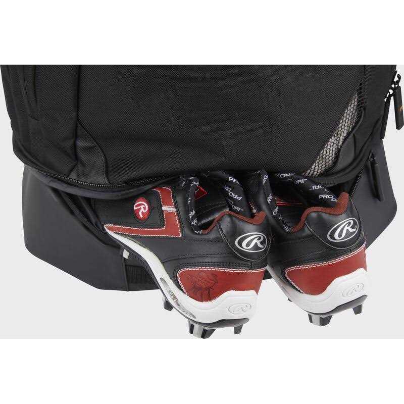 Rawlings Gold Collection Wheeled Bag - Image 3