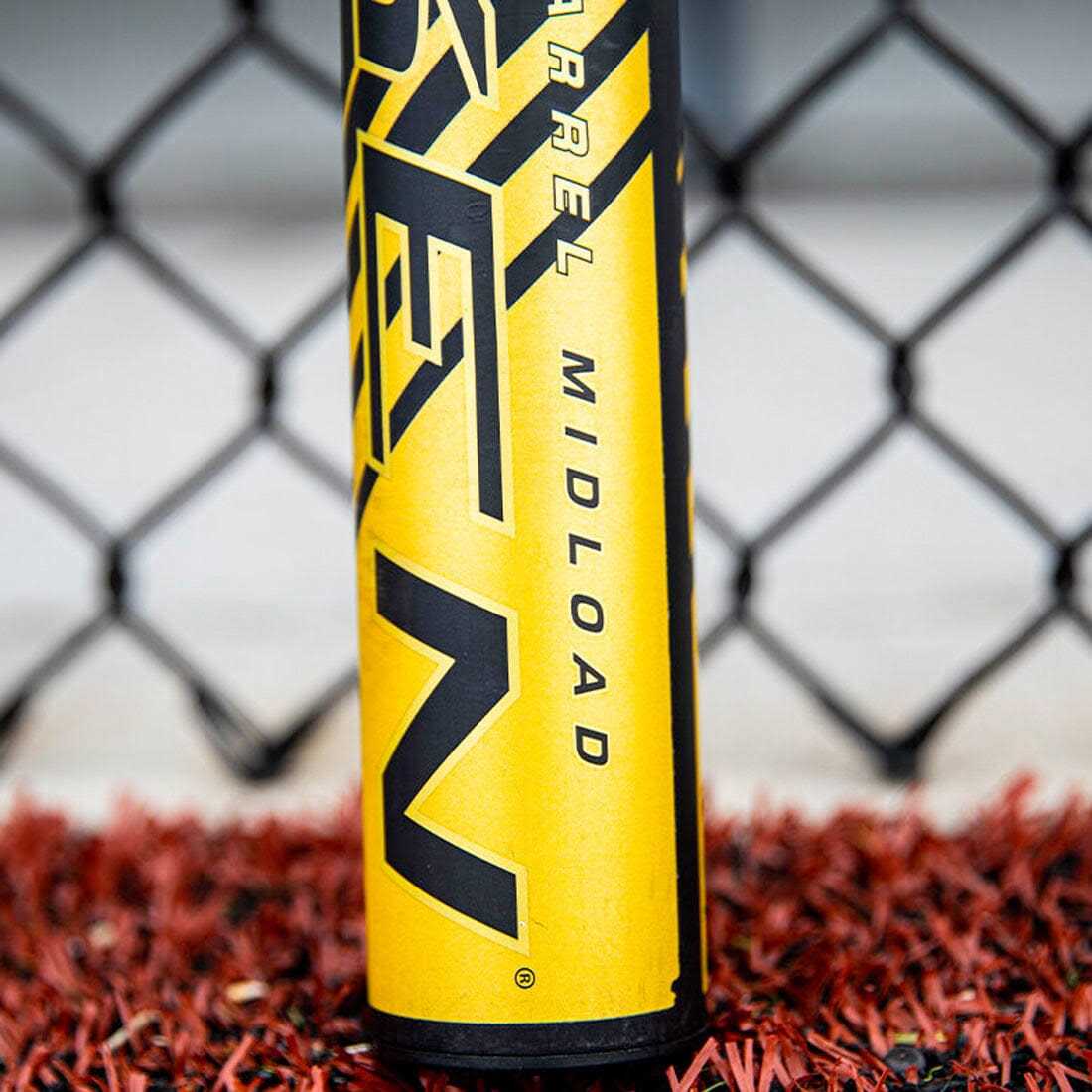 Miken Freak Gold Midload USA Slowpitch Softball Bat - Image 4