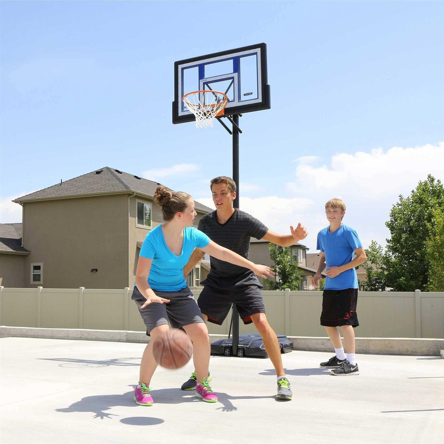 Lifetime Portable Basketball Hoop 90168 - Image 3