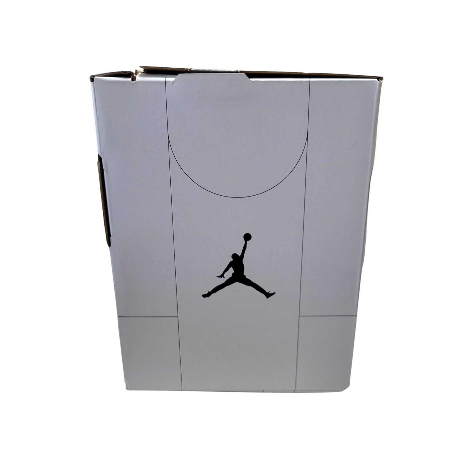 Jordan Playground 8P Basketball - Image 2