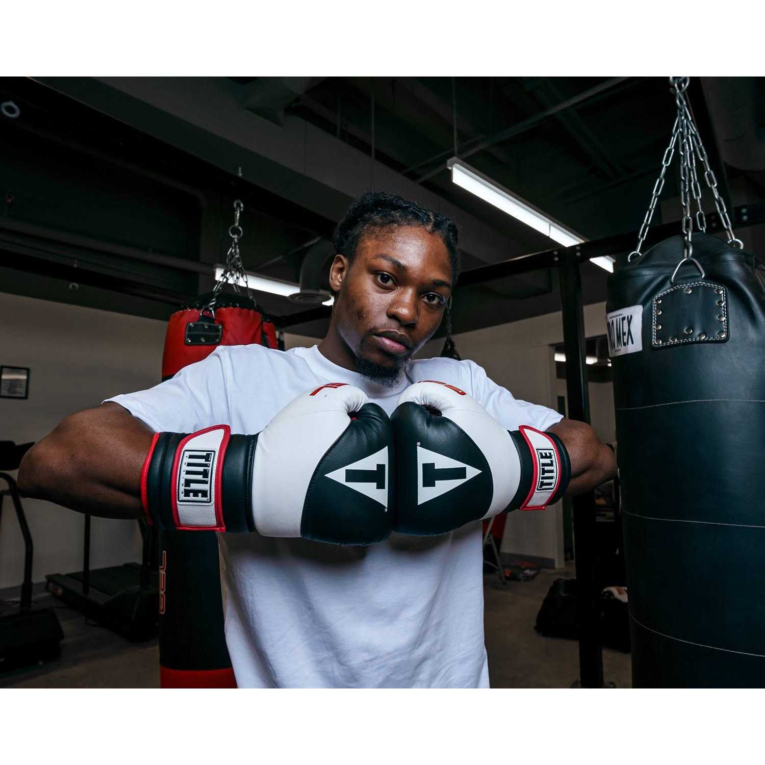 Title Boxing Gel Suspense Training Gloves - Image 5