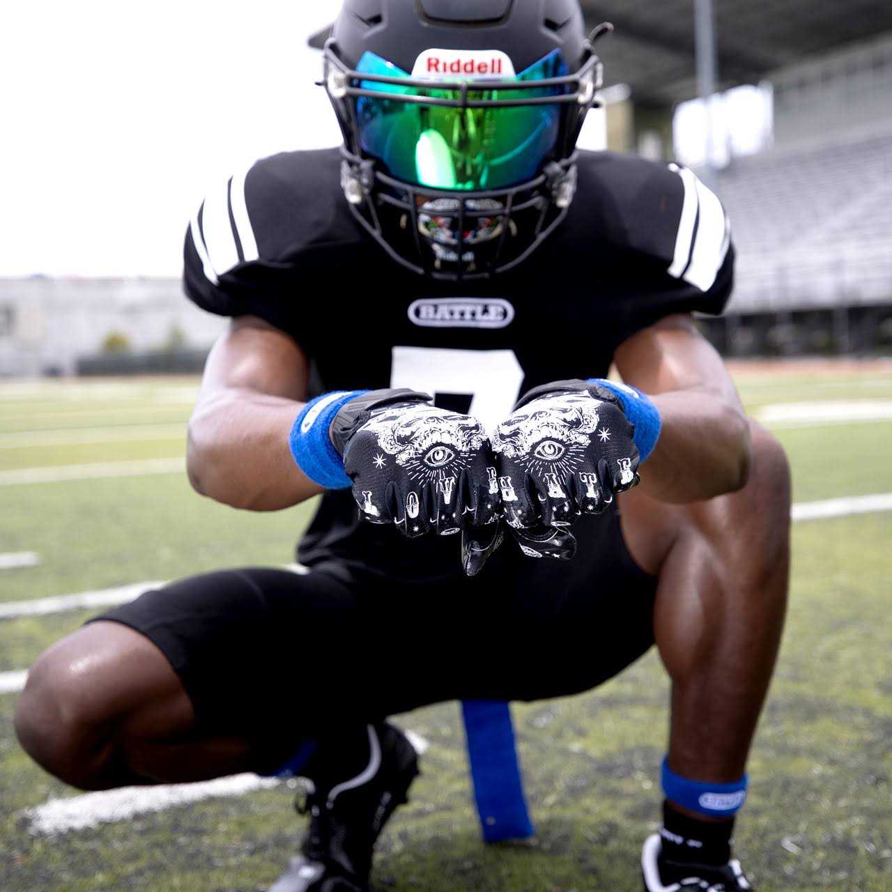 Battle Sports Speed Freak Cloaked Adult Football Receiver Gloves - Image 4