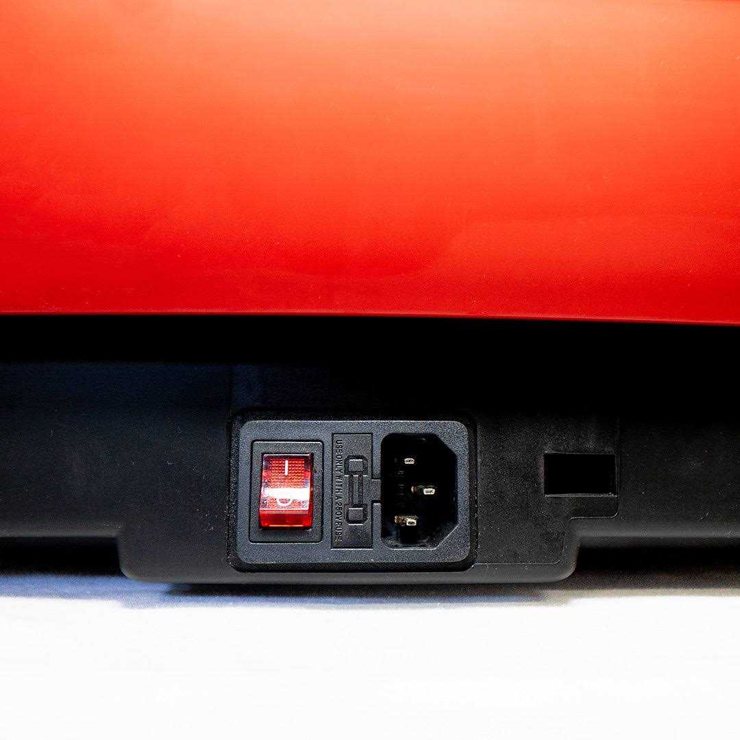 MaxKare 200 Watt Pivotal Oscillation Portable Whole Body Vibration Plate Exercise Machine with Remote - Image 5